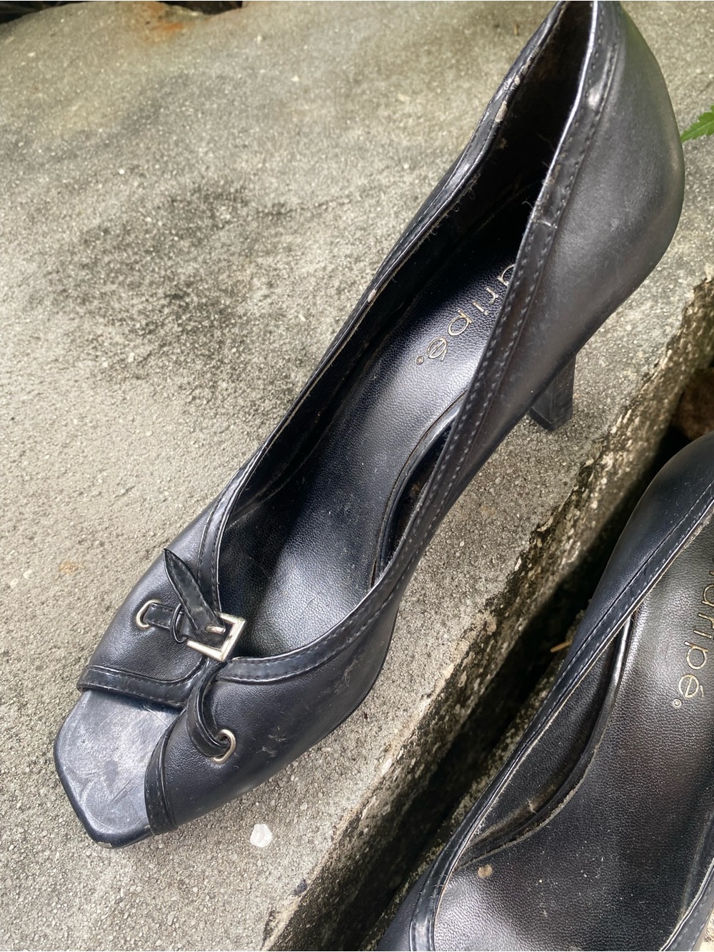 Maripe Black Peep-Toe Leather Heels - Picture 3 of 13
